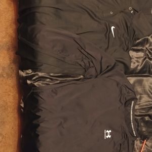 Men's Nike short sleeve Dri-fit golf shirt XL, and Under armour long sleeve xxl